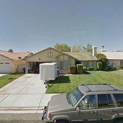 14251 La Mirada St, Victorville, CA 92392