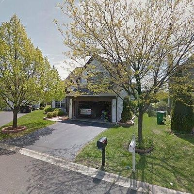 1432 Lancaster Ct, Grayslake, IL 60030