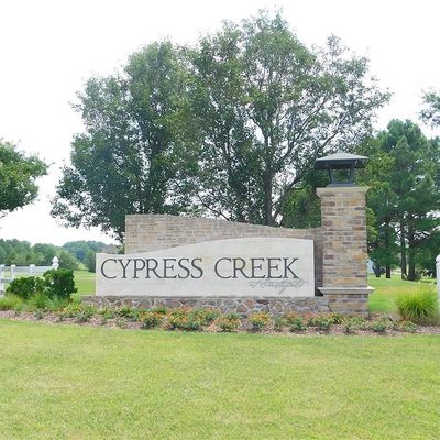 1434 Cypress Creek Pkwy, Smithfield, VA 23430