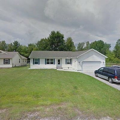 1437 Bellewood Dr, Kimball, MI 48074