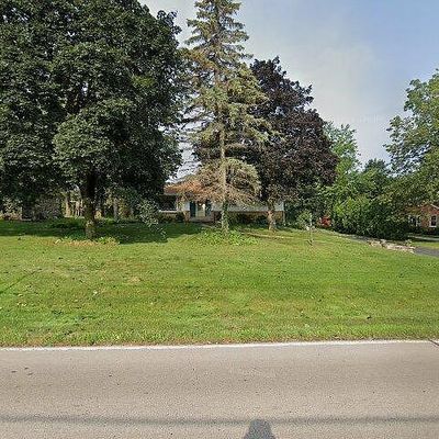 1445 N 124 Th St, Elm Grove, WI 53122