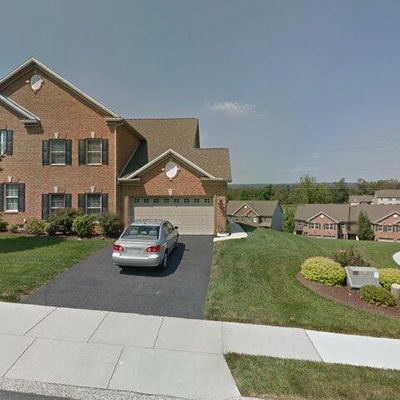 1455 Amherst Ct, Mechanicsburg, PA 17050