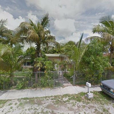 1455 Nw 112 Th St, Miami, FL 33167