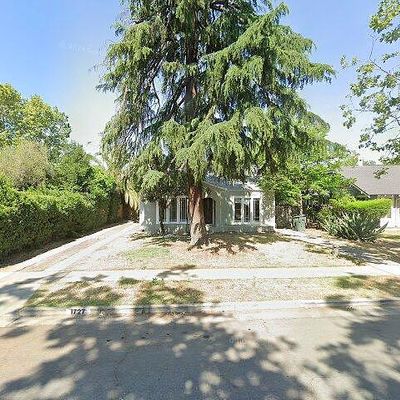 1727 N Adoline Ave, Fresno, CA 93705