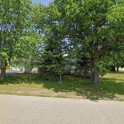 176 N Flatley Ave, Oconto Falls, WI 54154