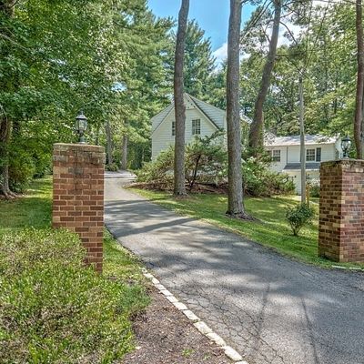 180 Lake Rd, Basking Ridge, NJ 07920