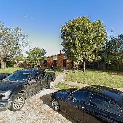 1814 Independence Ct, Grand Prairie, TX 75052