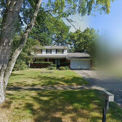 18150 Kilbirnie Ave, Lathrup Village, MI 48076