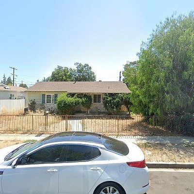 18164 Lull St, Reseda, CA 91335