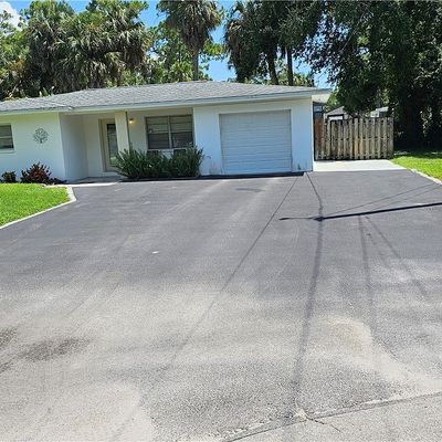 1821 Marilyn Dr, North Fort Myers, FL 33917