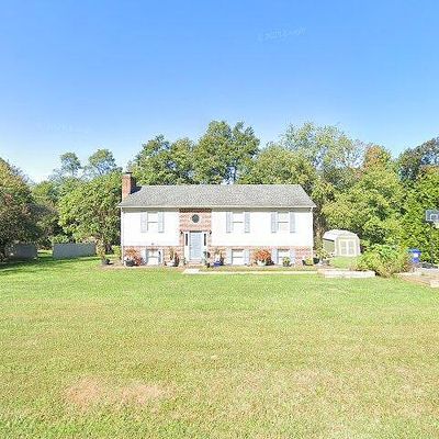 183 Royal Ct, Forest, VA 24551