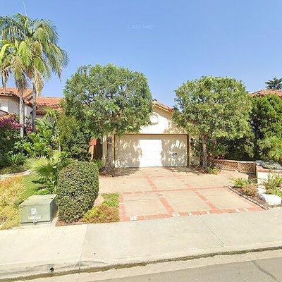 1876 Avenida Segovia, Oceanside, CA 92056