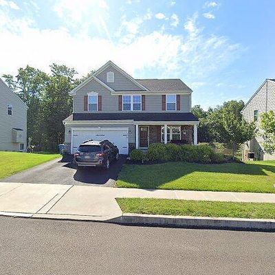 1879 Alamingo Dr, Quakertown, PA 18951