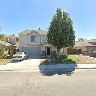 1892 Columbia Dr, Los Banos, CA 93635