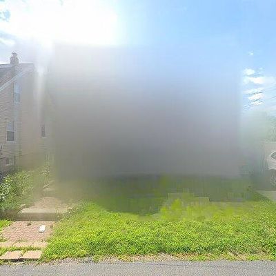 19 Woodward St, Saddle Brook, NJ 07663