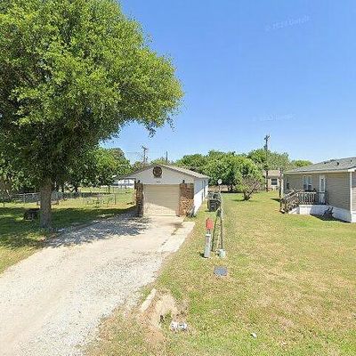 1904 Pelican Dr N, Azle, TX 76020