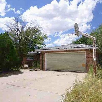 1914 S Main Pl, Portales, NM 88130