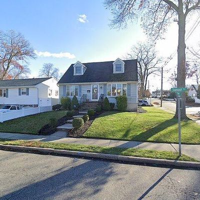 170 Summit Ave, Waldwick, NJ 07463