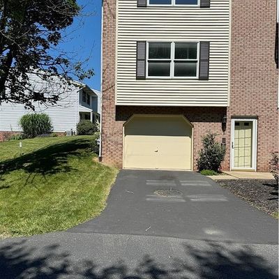 1706 Parsonage Ln, Bethel Park, PA 15102