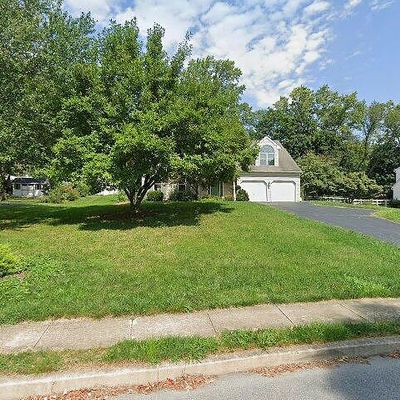 1719 Crossfield Dr, Lancaster, PA 17603