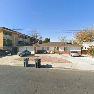 203 N Girard St, Hemet, CA 92544