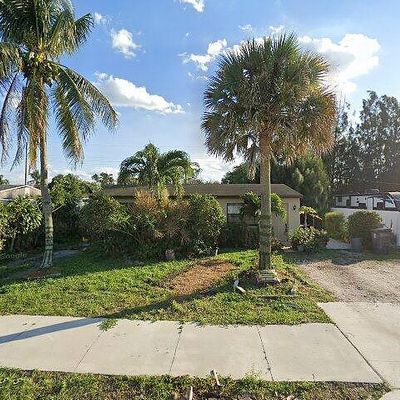 2032 Ardmore Rd, West Palm Beach, FL 33409