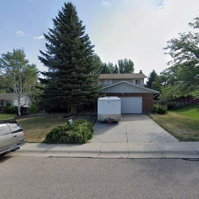 2035 Kingsbury Dr, Casper, WY 82609