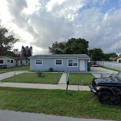 20432 Nw 23 Rd Ct, Miami Gardens, FL 33056