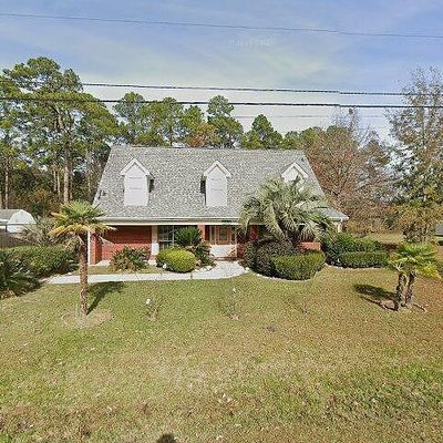 207 Maple Ave E, Satsuma, AL 36572