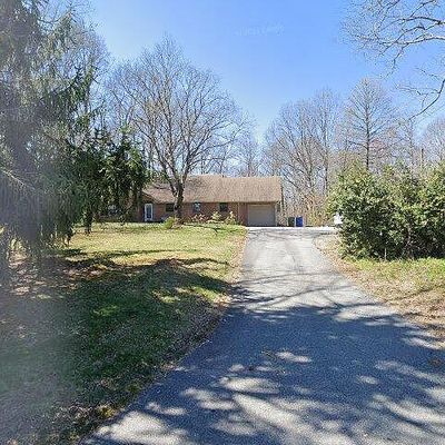 207 Pritchard Rd, Candler, NC 28715