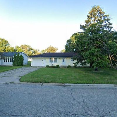 208 Broadway Ave, Detroit Lakes, MN 56501