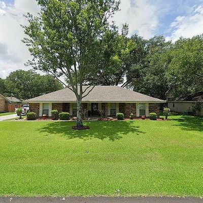 209 Bellemont Dr, Lafayette, LA 70507