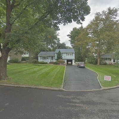 21 Manor Ct, Glen Rock, NJ 07452