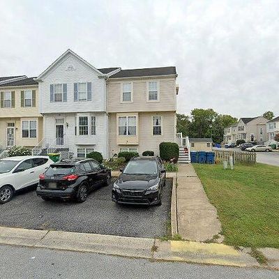 21 Spring Dr, Newark, DE 19702