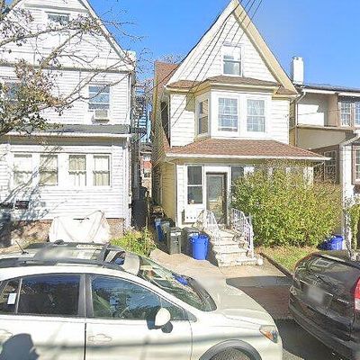 21 Valley Pl, Edgewater, NJ 07020