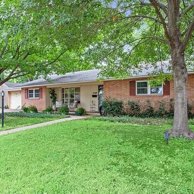 2109 Lake James Dr, Waco, TX 76710