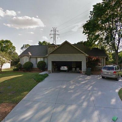 211 Kincade Dr, Simpsonville, SC 29681