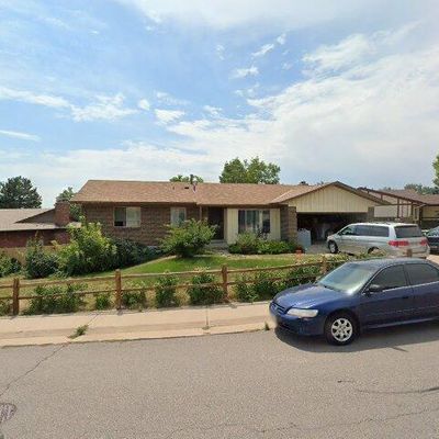 2119 S Coors Cir, Lakewood, CO 80228