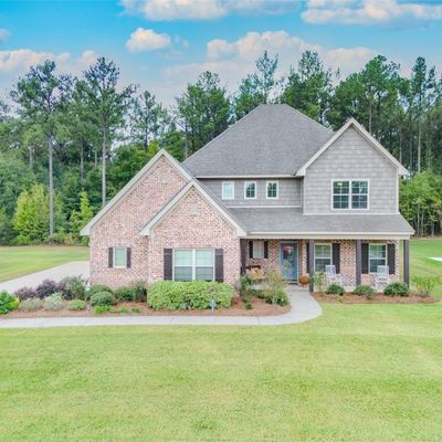 212 Spruce Knoll Ln, Elmore, AL 36025