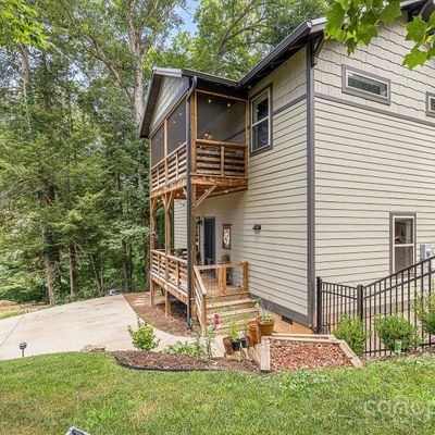 213 Westover Dr, Asheville, NC 28801