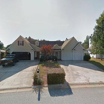 215 Courtyard Ln, Newnan, GA 30265