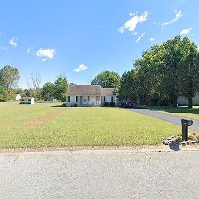 215 Mildale Dr, Salisbury, MD 21804