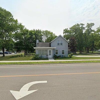 217 W Commercial St, Mazomanie, WI 53560