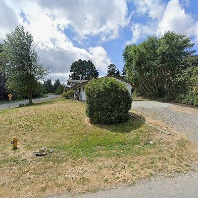 218 Vista Del Mar St, Camano Island, WA 98282