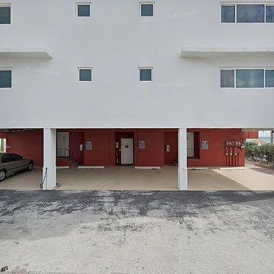 2201 N Surf Rd #1, Hollywood, FL 33019