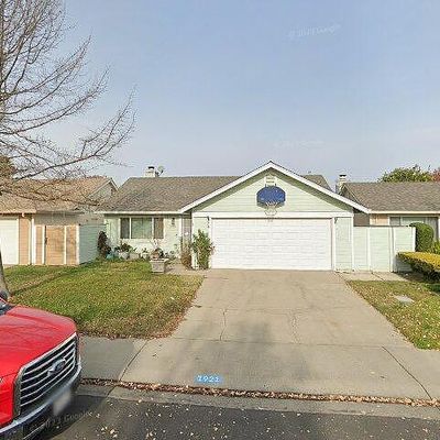 1921 Oostburg Ct, Modesto, CA 95356