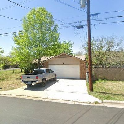 1928 Nevada St, San Marcos, TX 78666