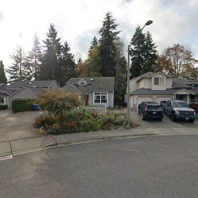 1935 Ne 23 Rd St, Renton, WA 98056