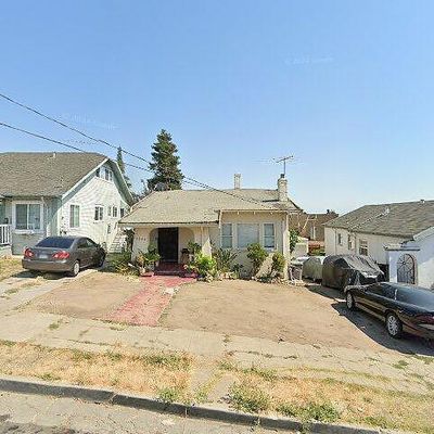 1952 42 Nd Ave, Oakland, CA 94601