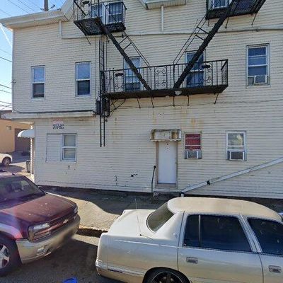 196 Beech St, Paterson, NJ 07501